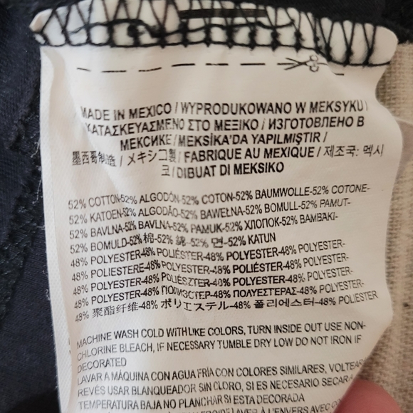 Vans tshirt sz M - Picture 5 of 5